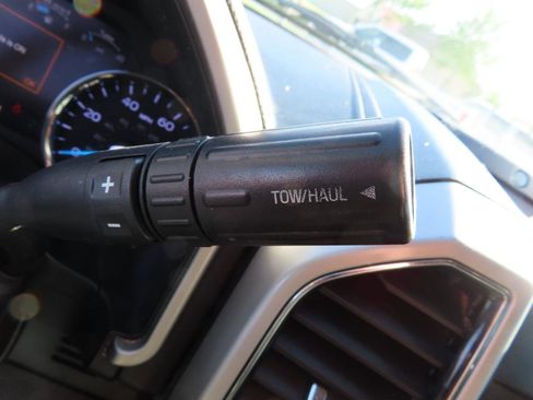 Used 2019 Ford F350 Lariat w/ Lariat Value Package image 35