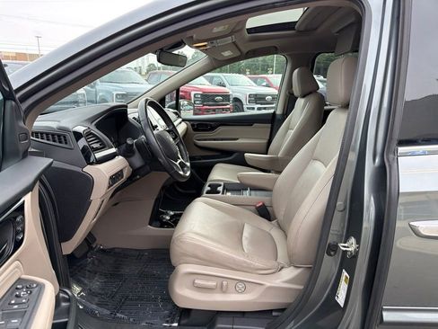Used 2018 Honda Odyssey Elite image 11