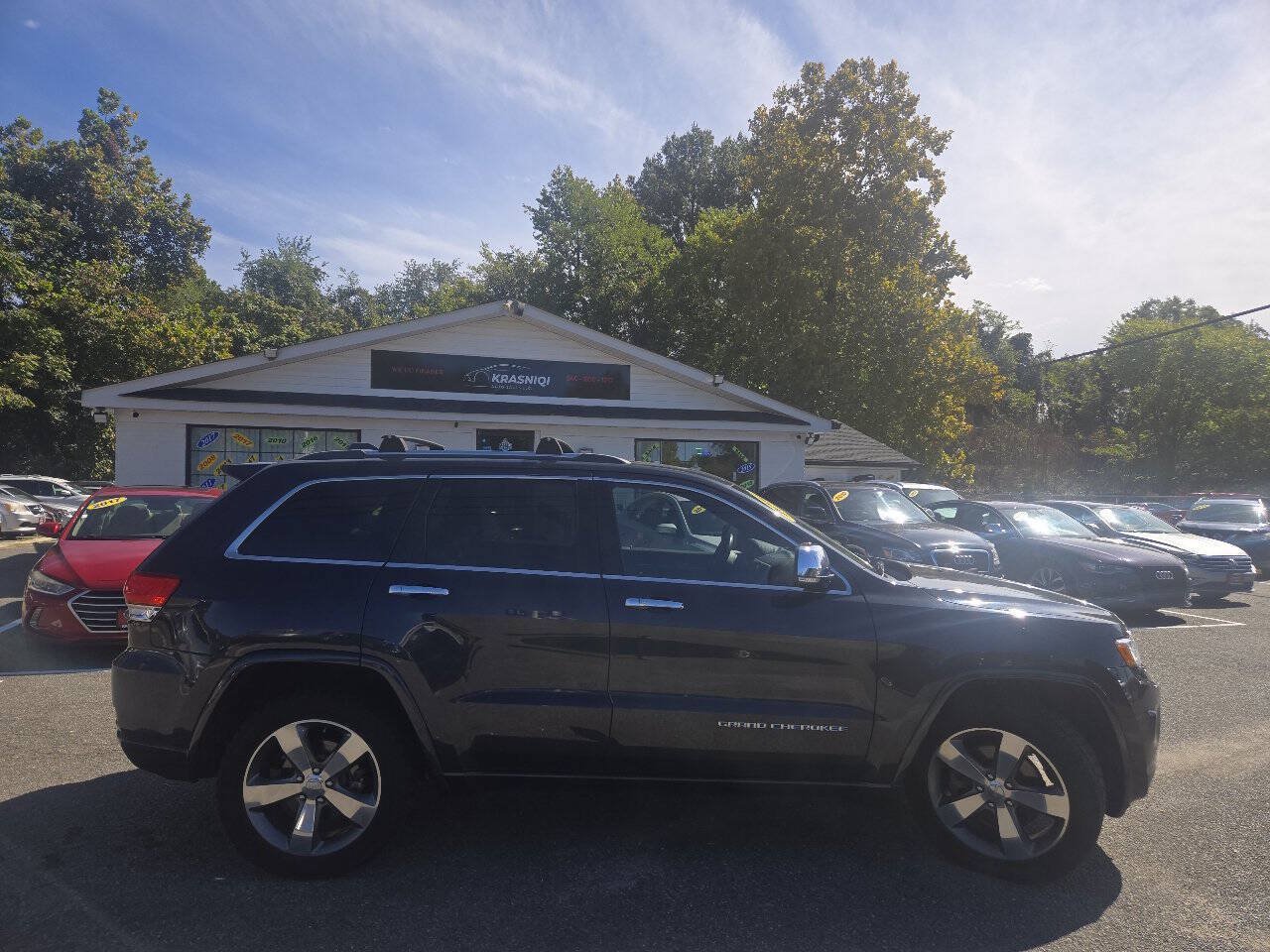 Used 2014 Jeep Grand Cherokee Overland w/ Advanced Technology Group AWD/4WD image 5