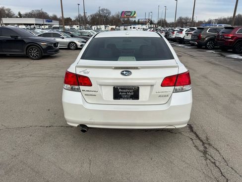 Used 2014 Subaru Legacy 2.5i Premium image 4