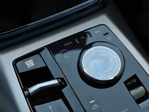 New 2026 BMW X3 xDrive30 w/ M Sport Package image 17