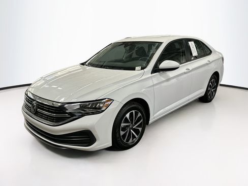 Used 2024 Volkswagen Jetta S FWD image 3