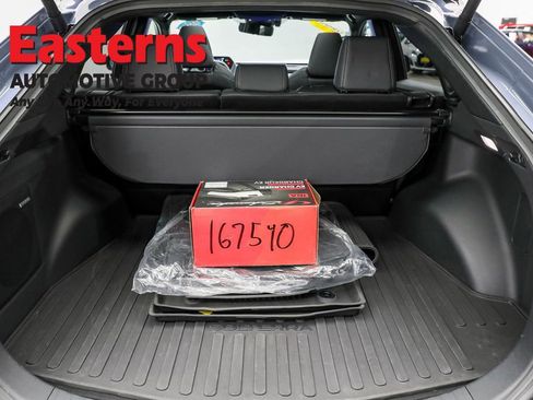 Used 2024 Subaru Solterra Touring image 9