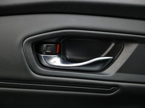 Used 2023 Honda Accord EX image 16