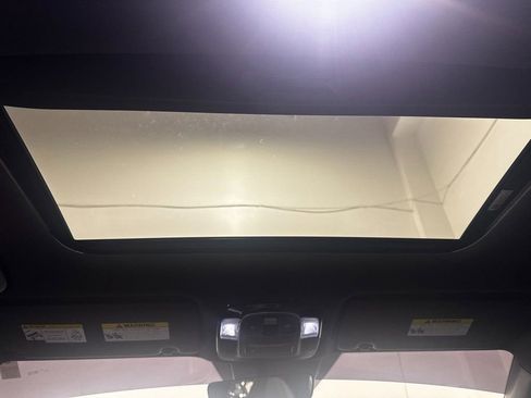 Used 2022 Hyundai Santa Cruz SEL Premium image 39