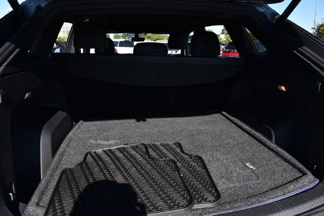 Certified 2023 Volkswagen Atlas Cross Sport SE w/ Panoramic Sunroof Package AWD/4WD image 25