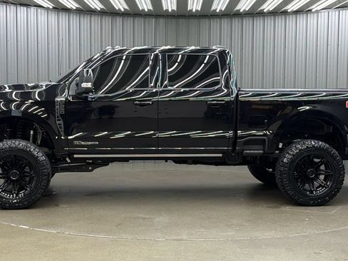 Used 2026 Ford F250 Platinum AWD/4WD image 2