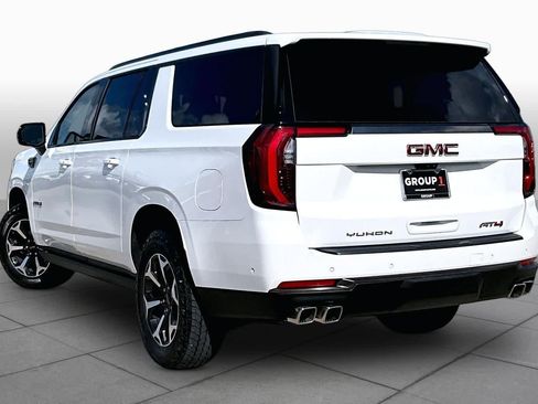 Used 2026 GMC Yukon XL AT4 Ultimate AWD/4WD image 12
