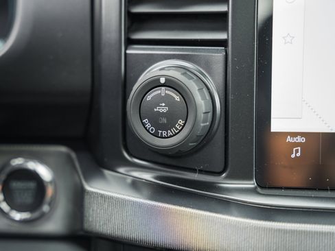 New 2026 Ford F350 Platinum image 32