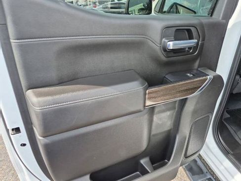 Used 2021 Chevrolet Silverado 1500 RST w/ Texas Edition Plus AWD/4WD image 16