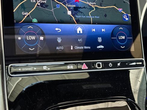 New 2025 Mercedes-Benz C 300 4MATIC Sedan image 25