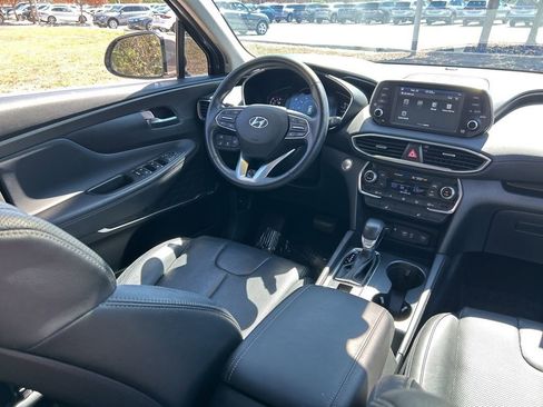 Used 2020 Hyundai Santa Fe SEL w/ Convenience + Premium Package image 9