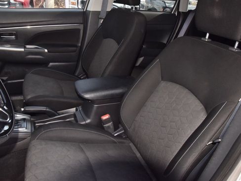 Used 2020 Mitsubishi Outlander Sport SE image 30