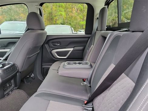 Used 2024 Nissan Titan SV w/ SV Convenience Package image 26