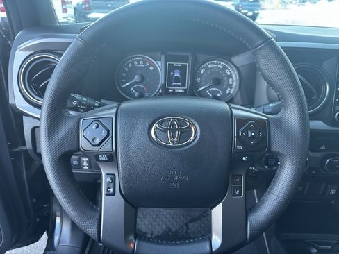 Used 2023 Toyota Tacoma TRD Off-Road image 20