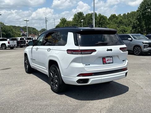 Used 2025 Jeep Grand Cherokee L Summit AWD/4WD image 6