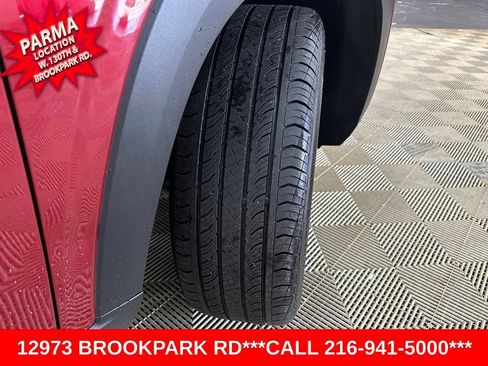 Certified 2025 Chevrolet Trax RS w/ Driver Confidence Package FWD image 27