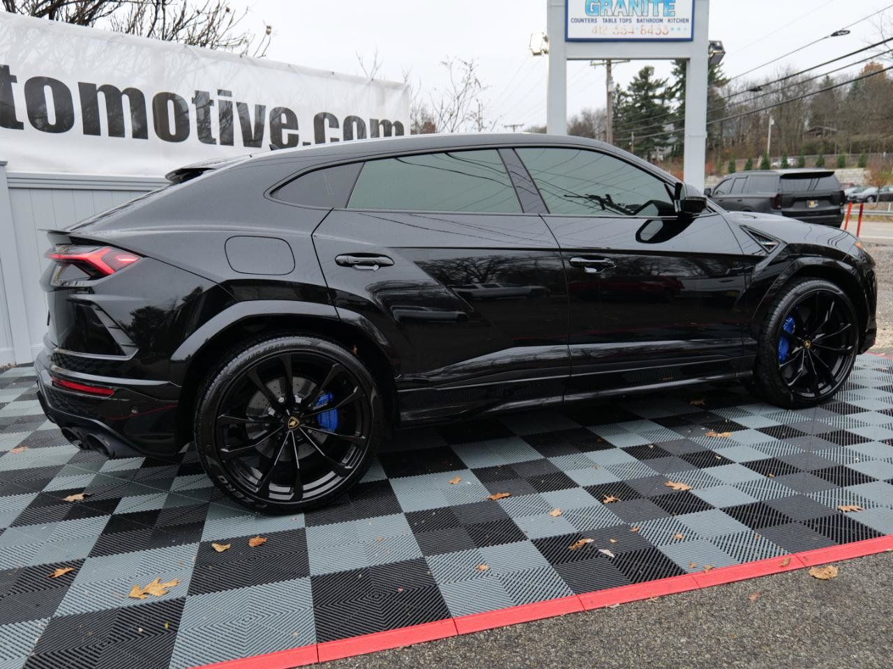 Used 2021 Lamborghini Urus AWD/4WD image 68