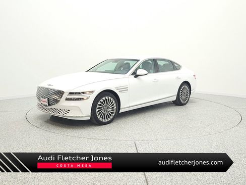 Used 2024 Genesis G80 image 1