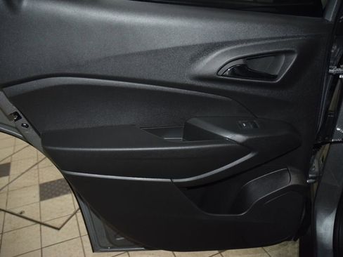 New 2026 Chevrolet Trax ACTIV w/ Sunroof Package FWD image 42