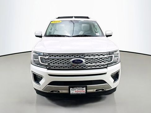 Used 2019 Ford Expedition Platinum image 2