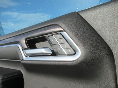 Used 2024 Chevrolet Silverado 2500 LTZ w/ LTZ Plus Package image 31