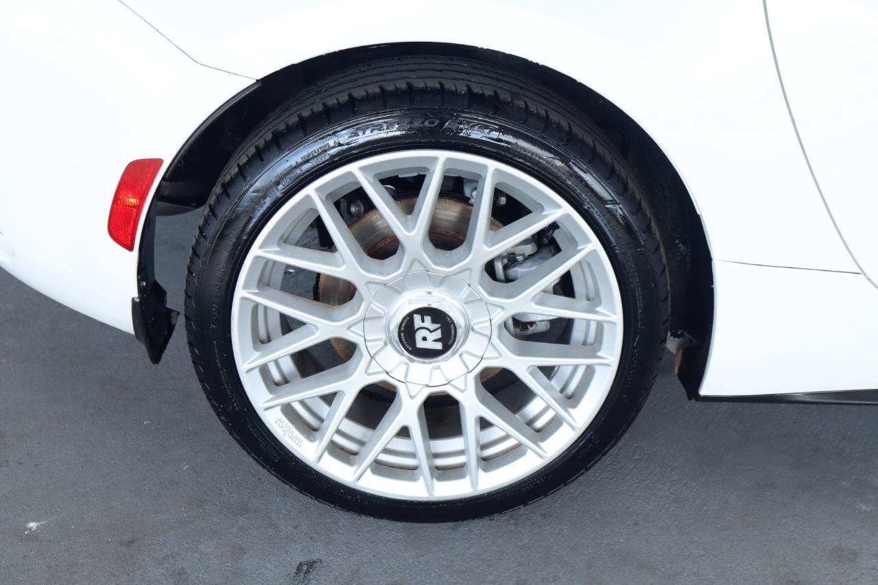 Used 2017 MAZDA MX-5 Miata RF Grand Touring RWD image 5