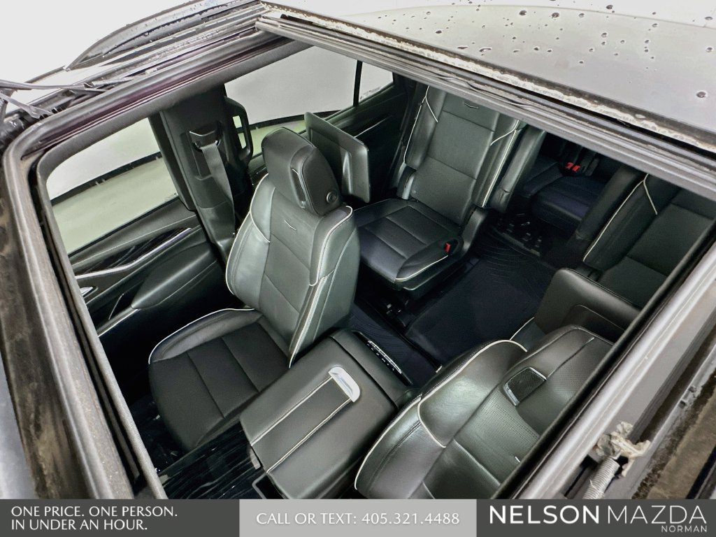 Used 2023 Cadillac Escalade Sport AWD/4WD image 15