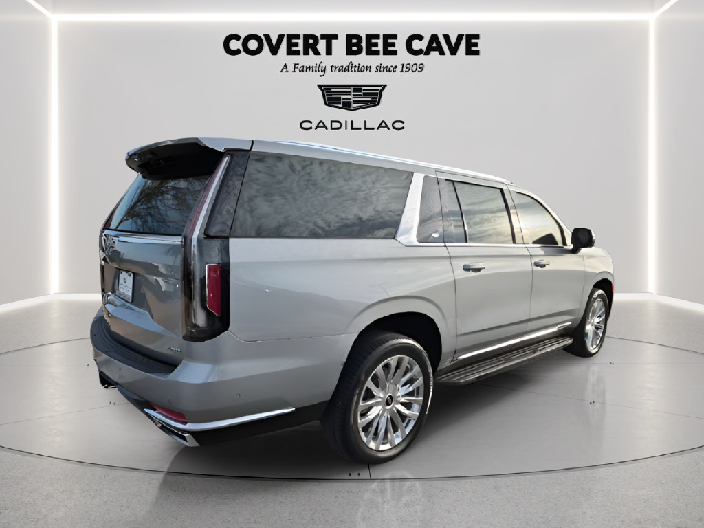 Used 2024 Cadillac Escalade ESV Premium Luxury w/ LPO, Floor Liner Package AWD/4WD image 9