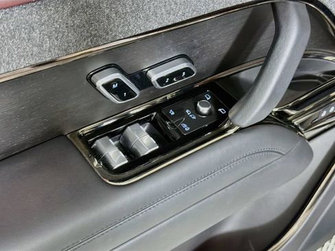 Certified 2023 Land Rover Range Rover Sport SE Dynamic AWD/4WD image 18