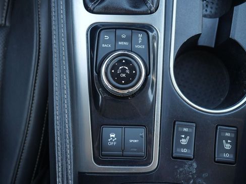 Used 2021 Nissan Maxima 3.5 SV w/ Floor Mat Group FWD image 42
