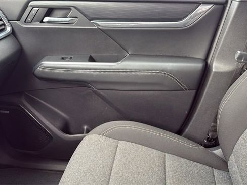 Certified 2025 GMC Acadia Elevation image 22