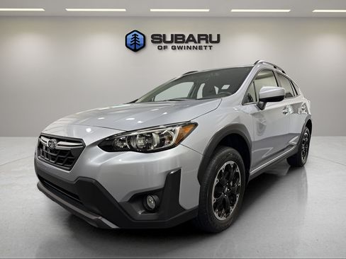 Used 2021 Subaru Crosstrek 2.0i Premium w/ Moonroof Package AWD/4WD image 1