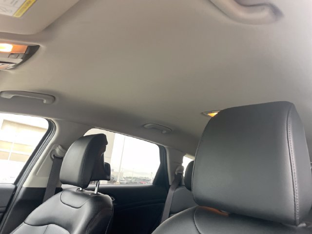 Used 2023 Kia Sportage EX AWD/4WD image 37