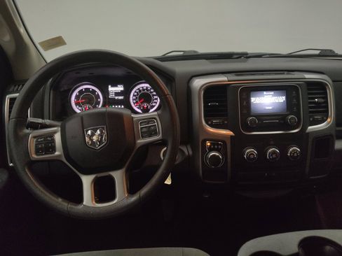 Used 2022 RAM 1500 Classic SLT RWD image 22
