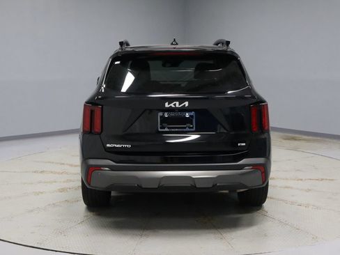 Used 2024 Kia Sorento X-Line EX AWD/4WD image 11