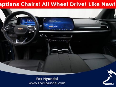 Used 2025 Chevrolet Traverse LT image 5