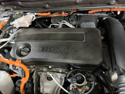 Used 2025 Honda CR-V Sport Touring image 30
