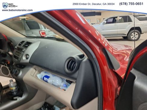 Used 2006 Toyota RAV4 4WD image 12