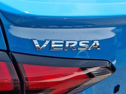 New 2025 Nissan Versa SR w/ Trunk Package image 12