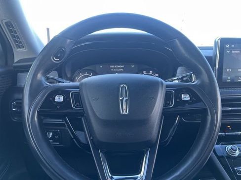 Used 2022 Lincoln Corsair Standard w/ Premium Package image 27