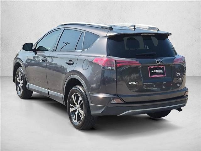 Used 2018 Toyota RAV4 XLE FWD image 8