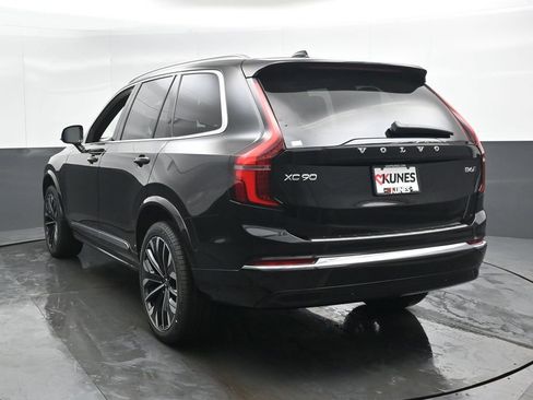New 2026 Volvo XC90 B6 Plus w/ Protection Package image 8