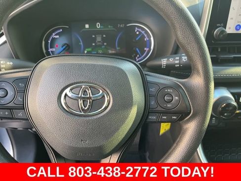 Used 2024 Toyota RAV4 LE AWD/4WD image 18