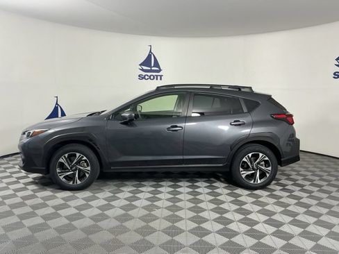 Used 2024 Subaru Crosstrek 2.0i Premium AWD/4WD image 4
