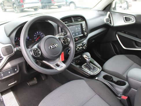Certified 2020 Kia Soul LX image 21
