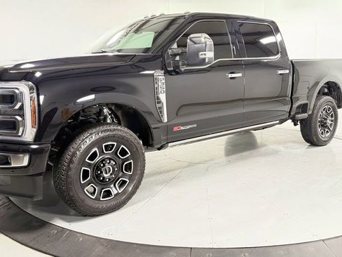 Used 2024 Ford F350 Platinum image 8