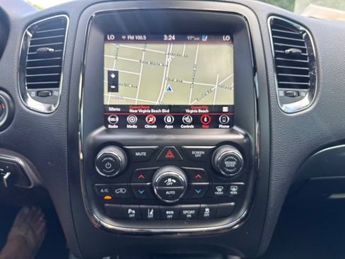 Used 2019 Dodge Durango R/T w/ Technology Group AWD/4WD image 32