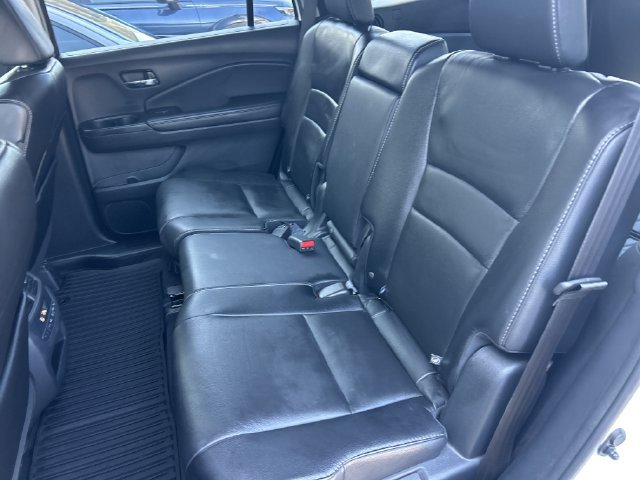 Used 2017 Honda Pilot EX-L image 33