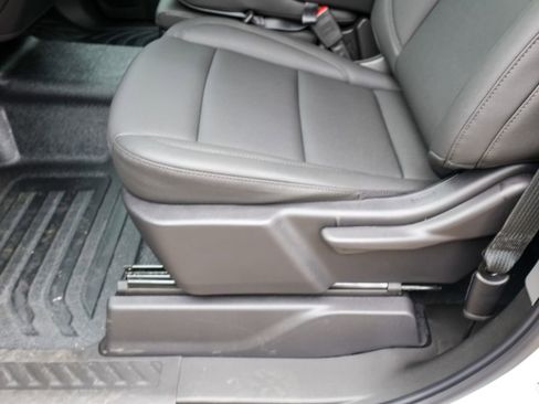 New 2026 GMC Sierra 1500 Pro image 9